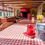 Hotell Yha -