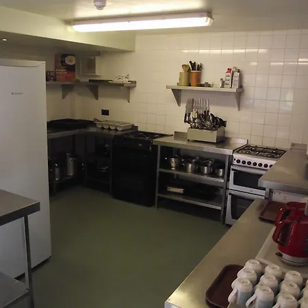 Отель Yha - Хелмсли